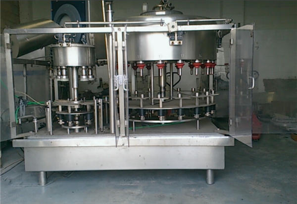 Peiriant Llenwi Botel Persawr Negyddol-Pwysedd 10-Pen