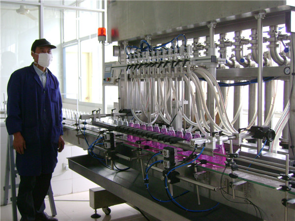 peiriant llenwi hylif potel